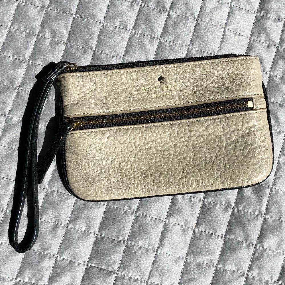 Kate Spade small leather wristlet